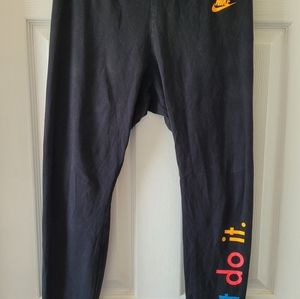 Nike athletic pants size L